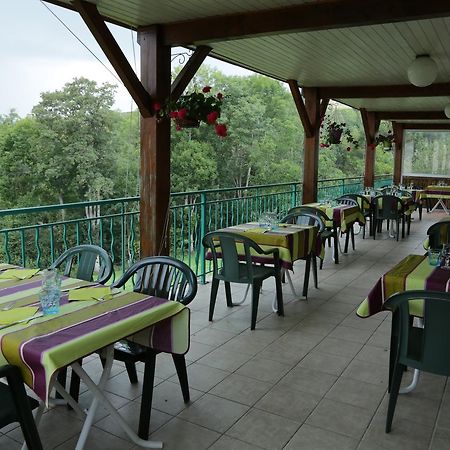 Hotel Restaurant De La Roche Les Sauvages  Buitenkant foto