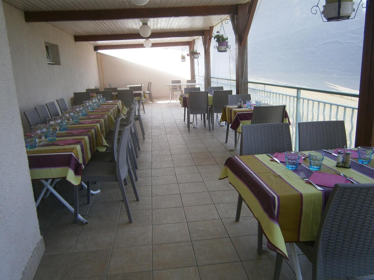 Hotel Restaurant De La Roche Les Sauvages  Buitenkant foto